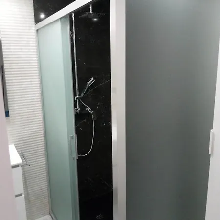 Flat In Center アパート *